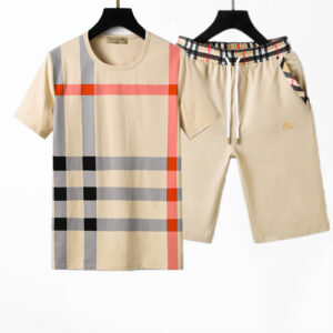 2024 Burberry Tracksuits for men - DN22404