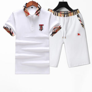 Burberry 2024  Polo Tracksuits for men - DN22415