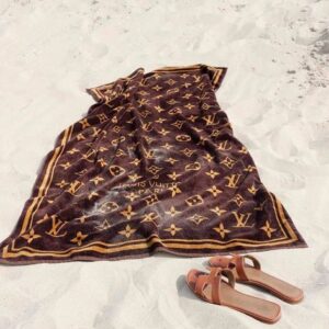 Limited Edition Luxury Louis Vuitton Beach Towel - DN26130539