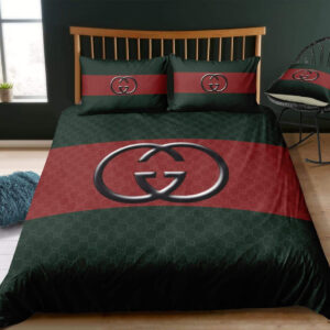GC Logo In Red And Green Background Bedding Set Queen