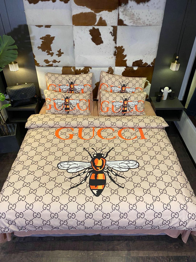 gucci-bedding-84-luxury-bedding-sets-quilt-sets-duvet-cover-luxury-brand-bedroom-sets-customized-bedding6kty6.jpg