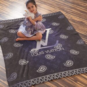PREMIUM Louis Vuitton FLEECE BLANKET - DN8121109