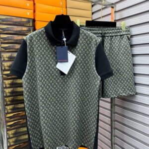2026 Louis Vuitton Tracksuits Polo  - Max08342