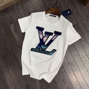 Louis Vuitton Luxury T-Shirt DN2618667