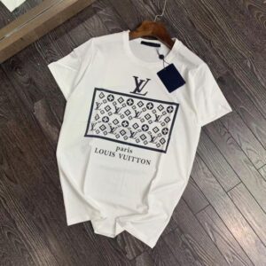 Louis Vuitton Luxury T-Shirt DN26090502