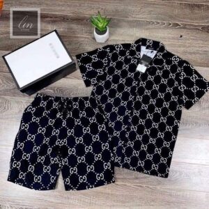 2026 Gucci Tracksuits for men - DN26120566