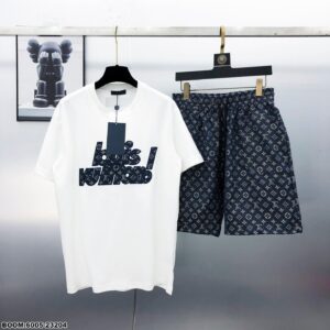 2026 Louis Vuitton Tracksuits for men - DN26160503