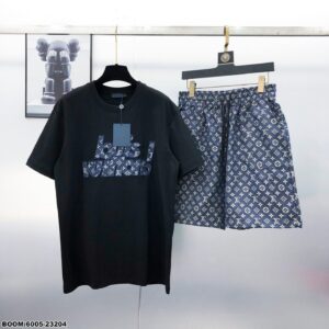 2026 Louis Vuitton Tracksuits for men - DN26160504