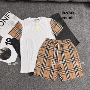 2026 Burberry Tracksuits for men - DN26250506