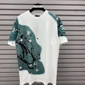 Louis Vuitton Luxury T-Shirt DN26290500